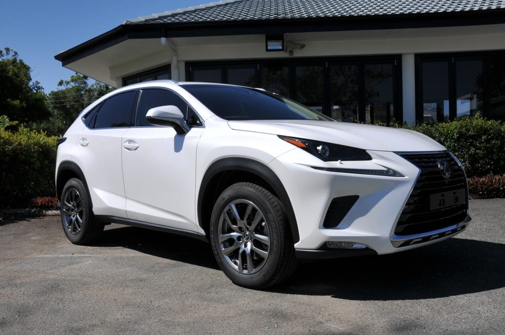 Lexus NX300
